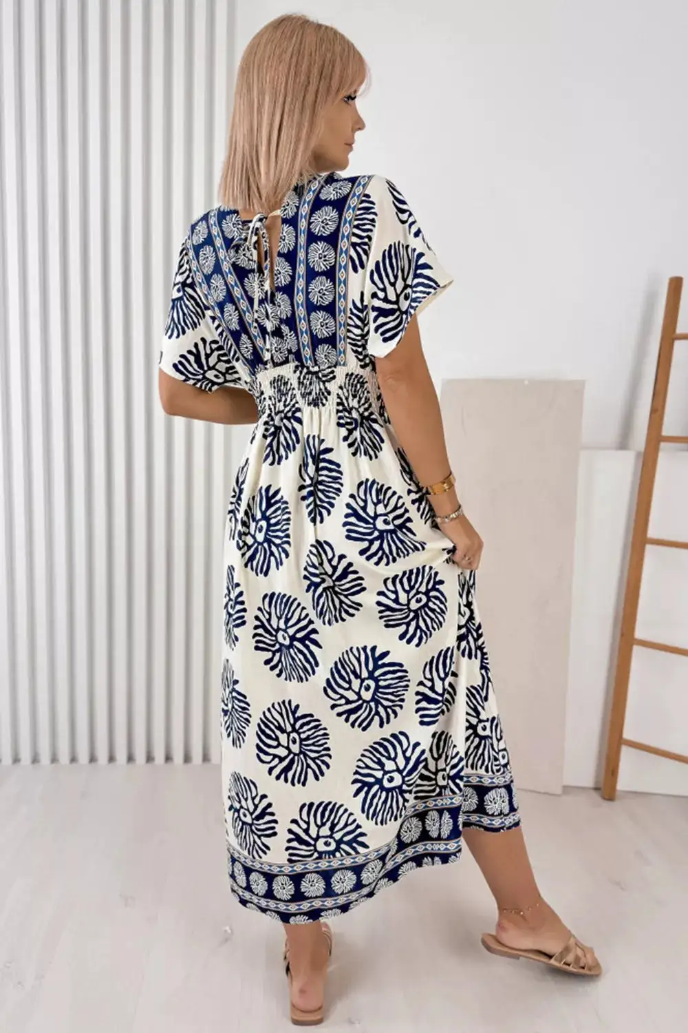 Everyday Floral Print V-Neck Dress