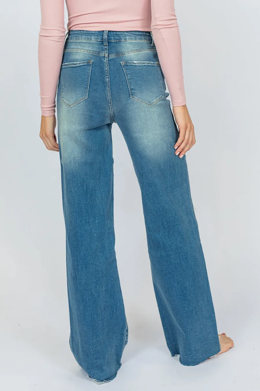 Fashionable Medium Wash Wide Leg Jeans