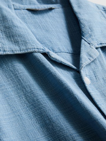 7-15yrs | Textured Shirt detail 2