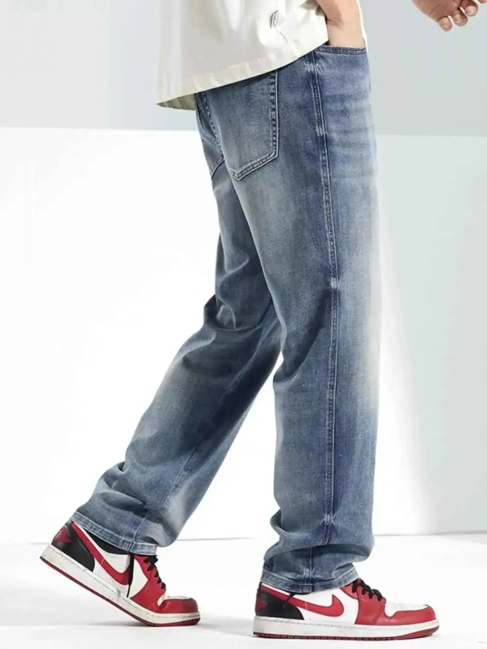 Washed Straight Jeans