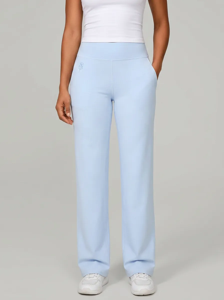 Women's Classic Weekend Floral Printed Mid Rise Straight Leg Pants