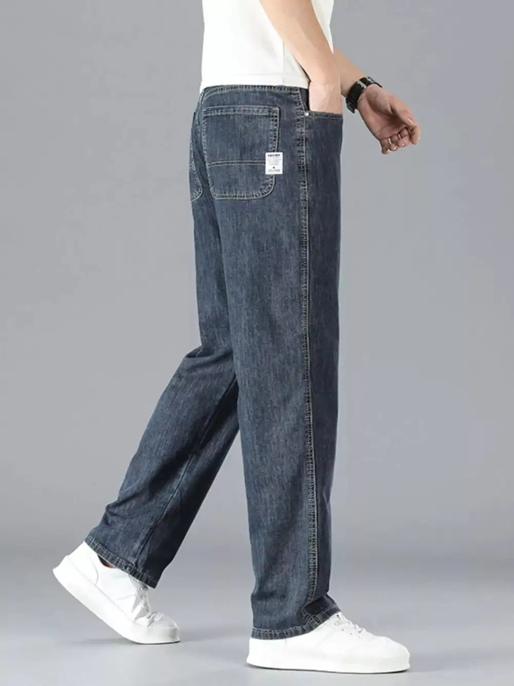Everyday Straight Leg Jeans