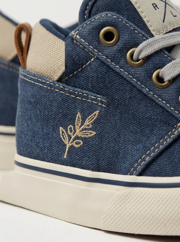 Modern Minimalist Leaf Finish Men's Canvas Shoes