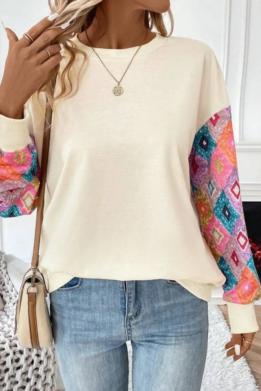 Women's Graphic Round Neck Long Sleeve Top