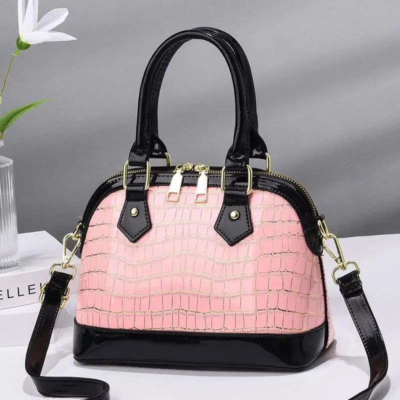 Street-Chic Crossbody Handbag PU Patent Leather Shell