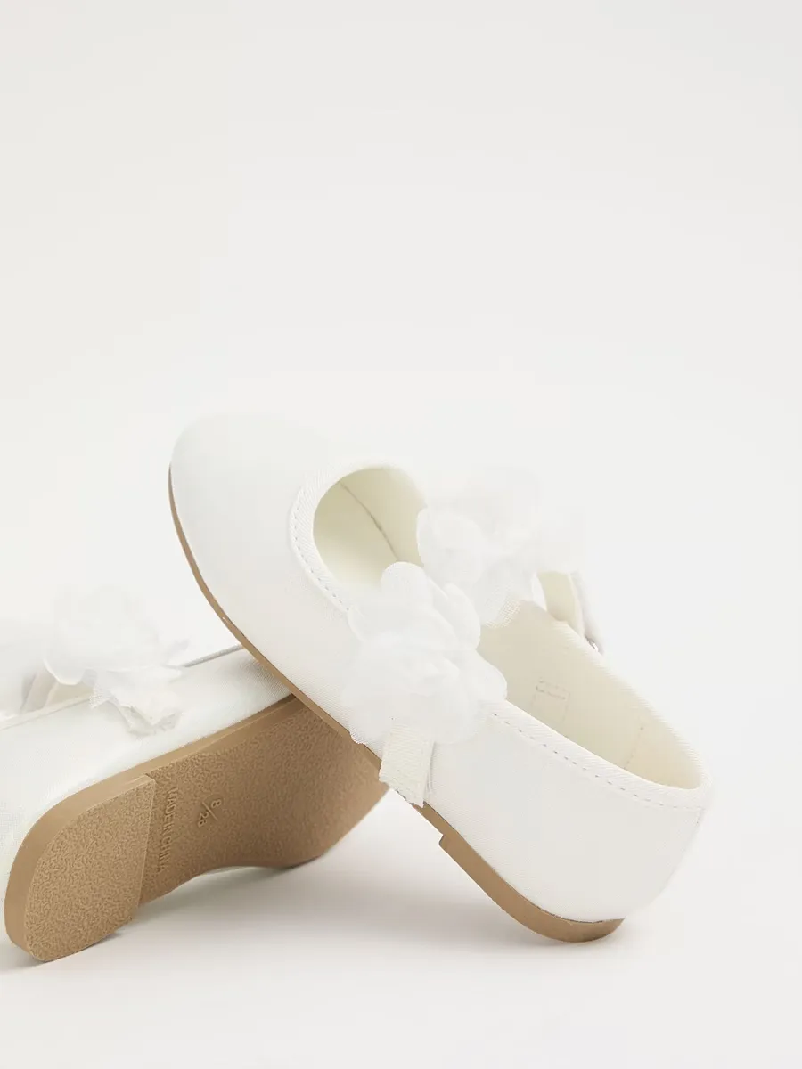 White Shimmer Corsage Ballet Shoes