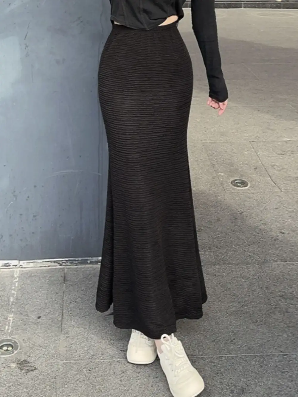 Plain Knit Textured Skirt