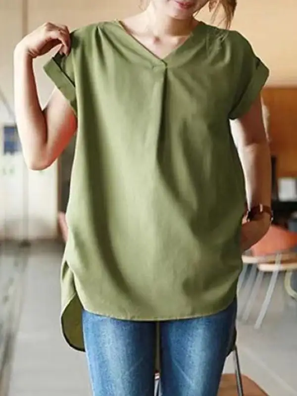 Relaxed Short Sleeve Back Pleat Detail Round Neck T-Shirt
