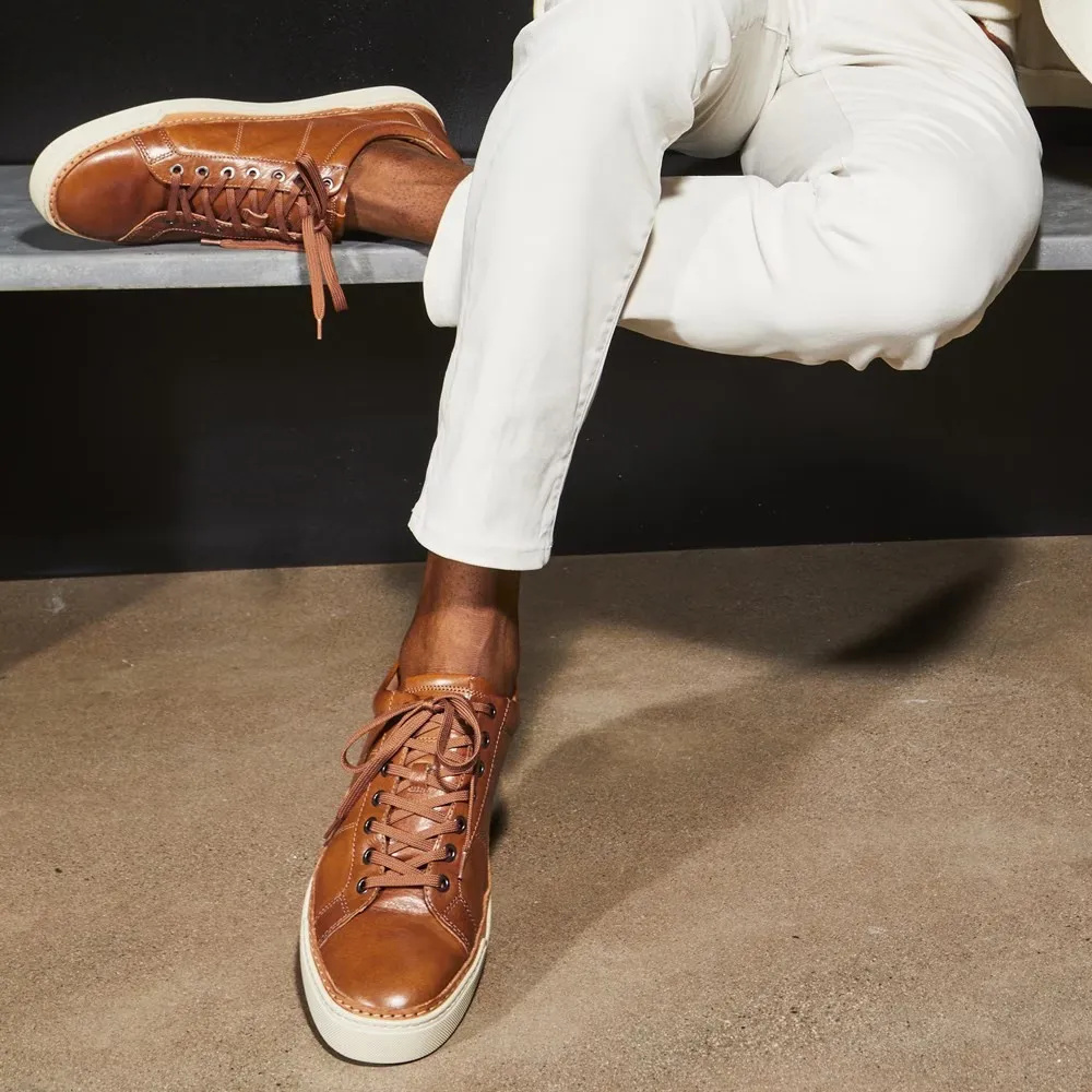 Slightly Feel Lace-up Casual Style Sneaker