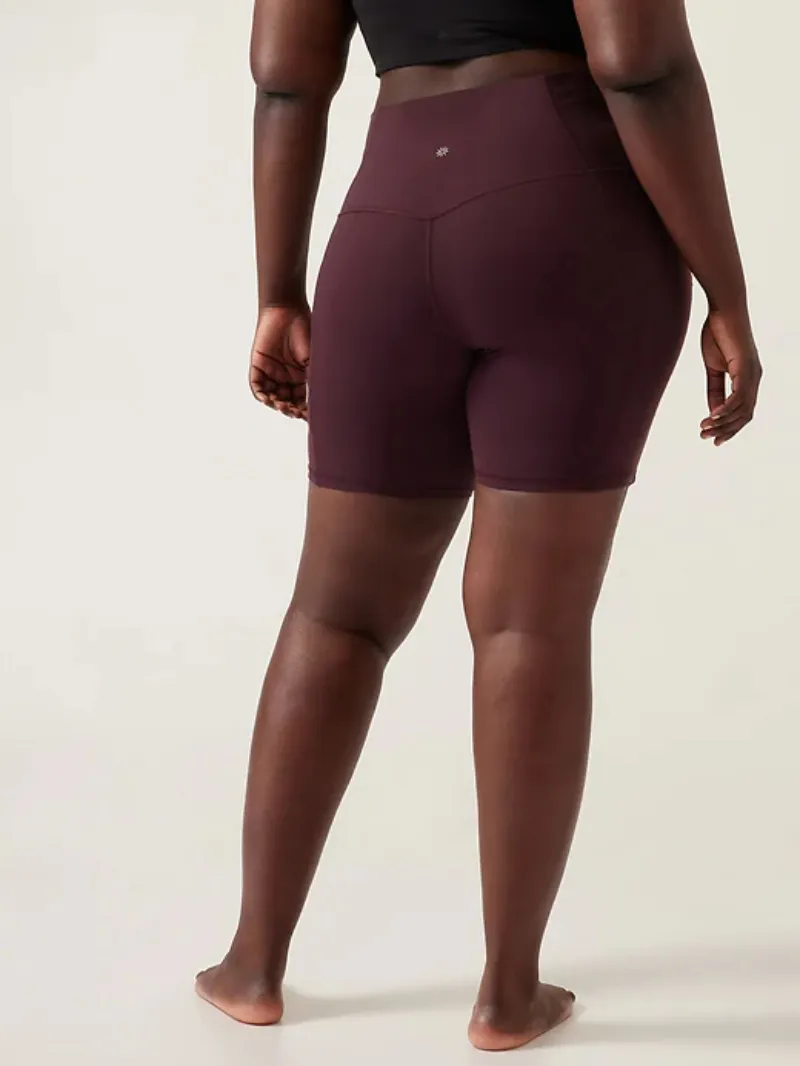 Burgundy Pocketed Athletic Shorts For Functional Casual Style