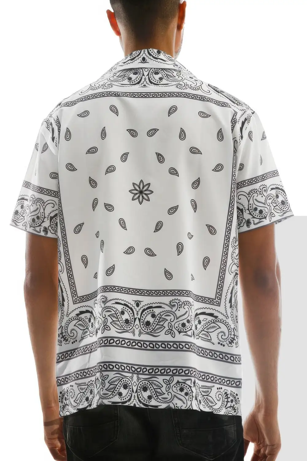 Relaxed Men's Collared Print Button-Down Shirt