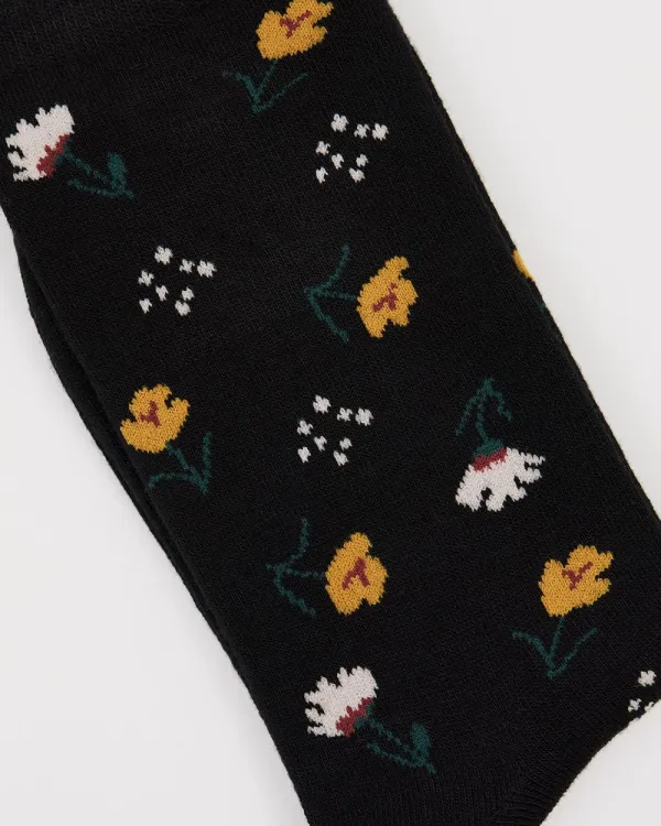 Bamboo Crew Socks With Floral Pattern