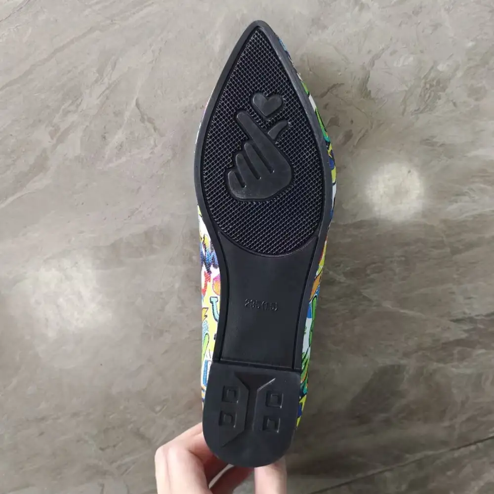 Pointed Toe Slip On Floral Detail Everyday Pumps
