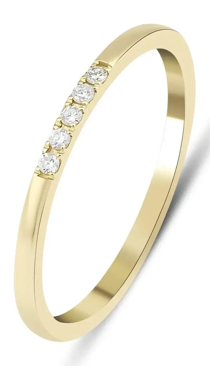 Minimalist Diamond Wedding Ring
