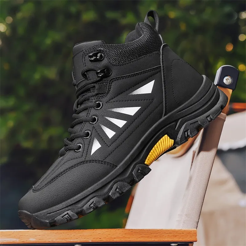 Men's Grip Sole Work Shoes