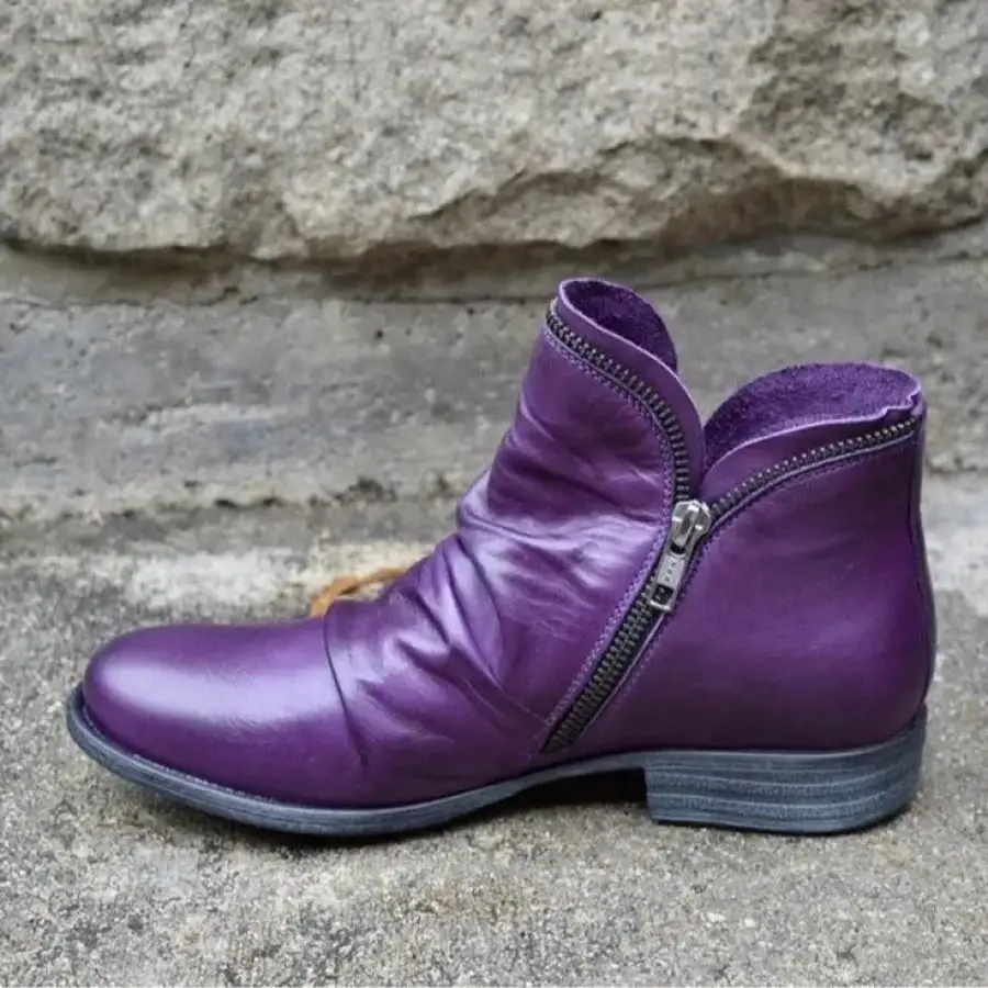 Flowy Round Toe Block Heels Boots