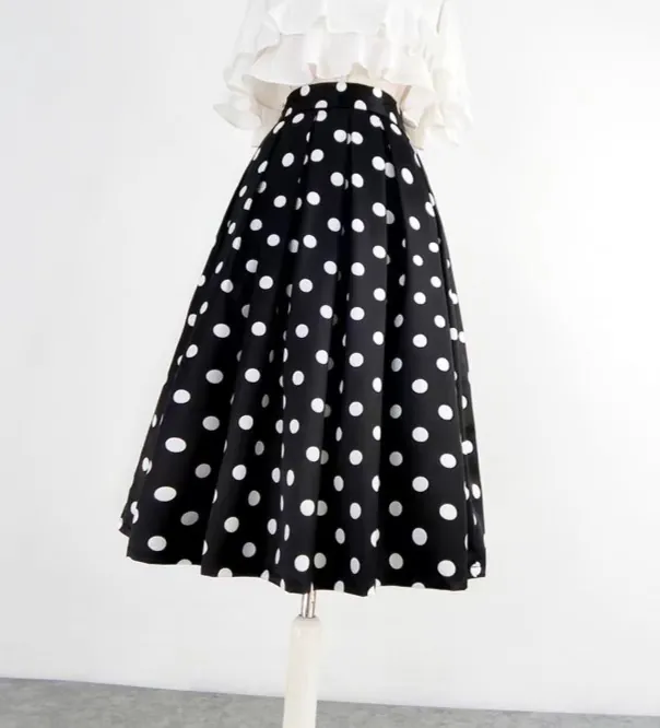 Weekend Polished High Waist Skirt