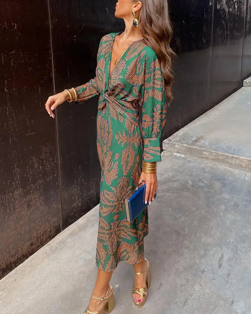  Line Maxi Dress