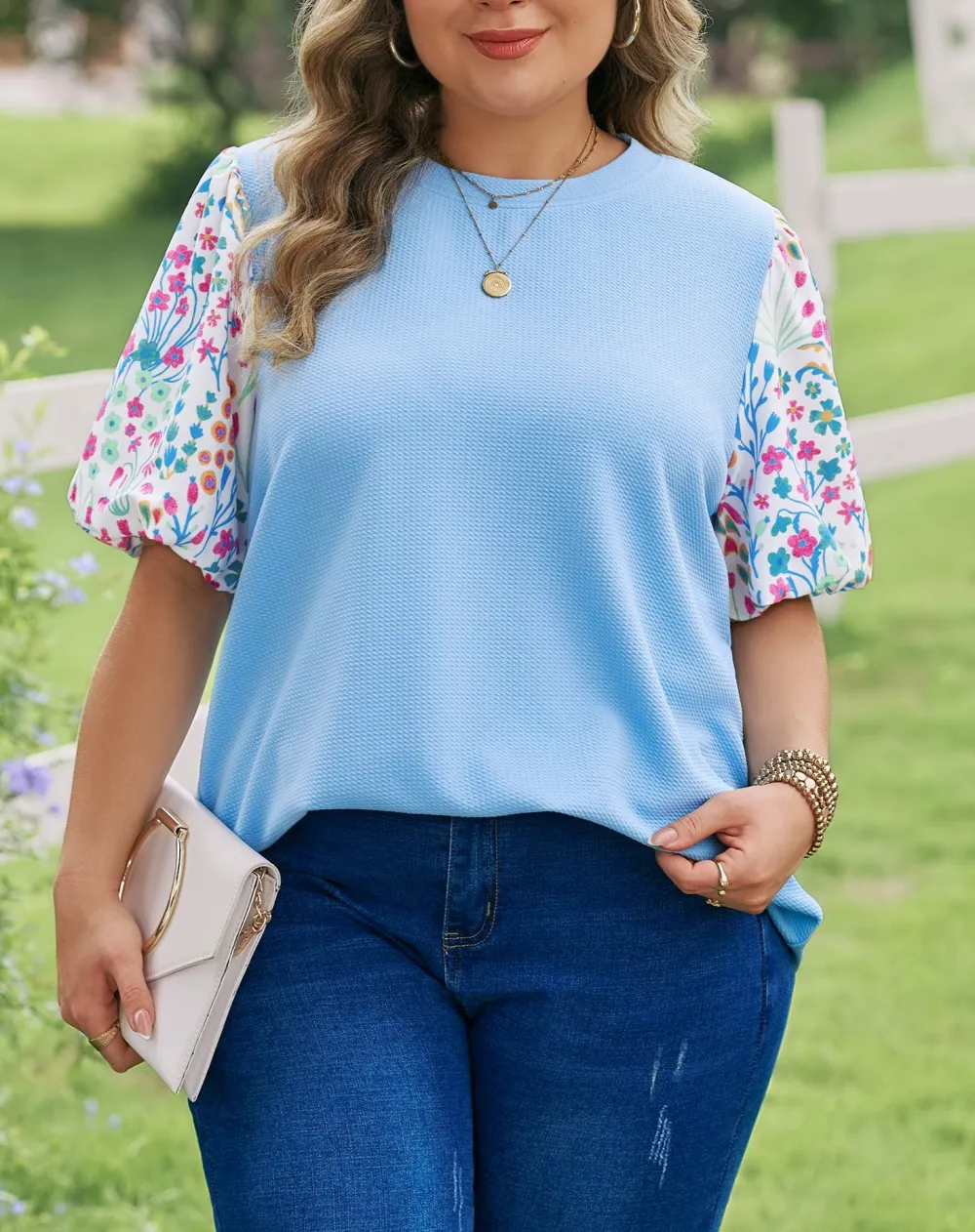 Women's Floral Print Textured Contrast Detail Top