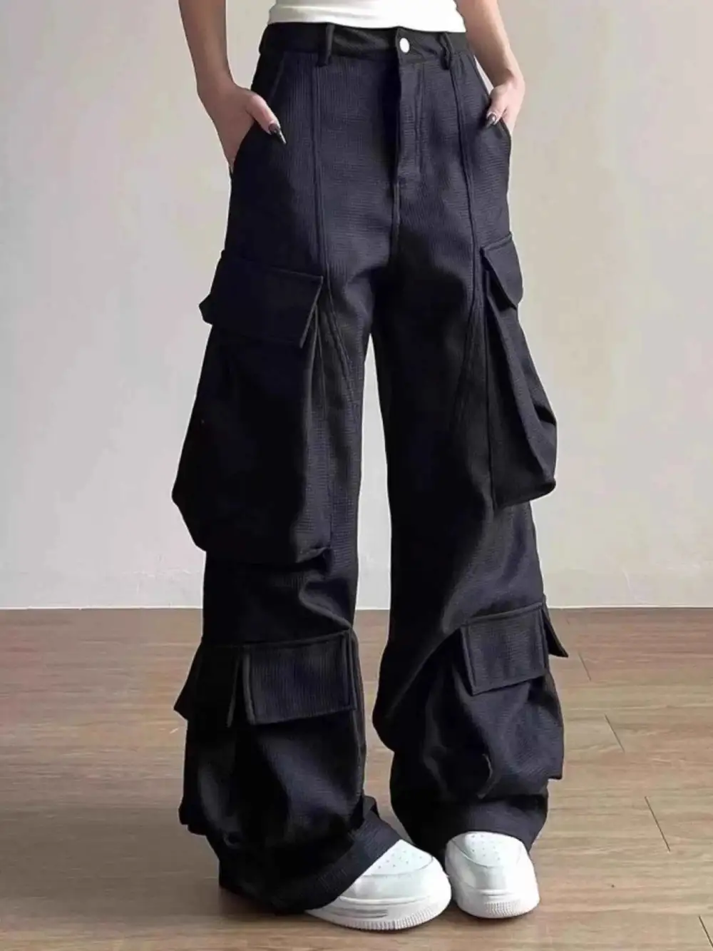 Multi-Pocket Cargo Pants