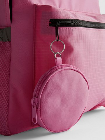 School Backpack detail 3