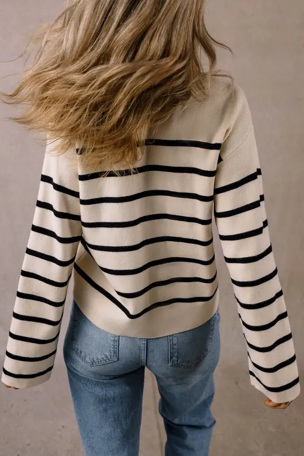 Flap Pocket Buttoned Cardigan