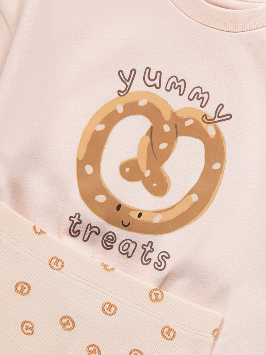 Pretzel Yummy Treats Sweatshirt and Leggings Outfit detail 1