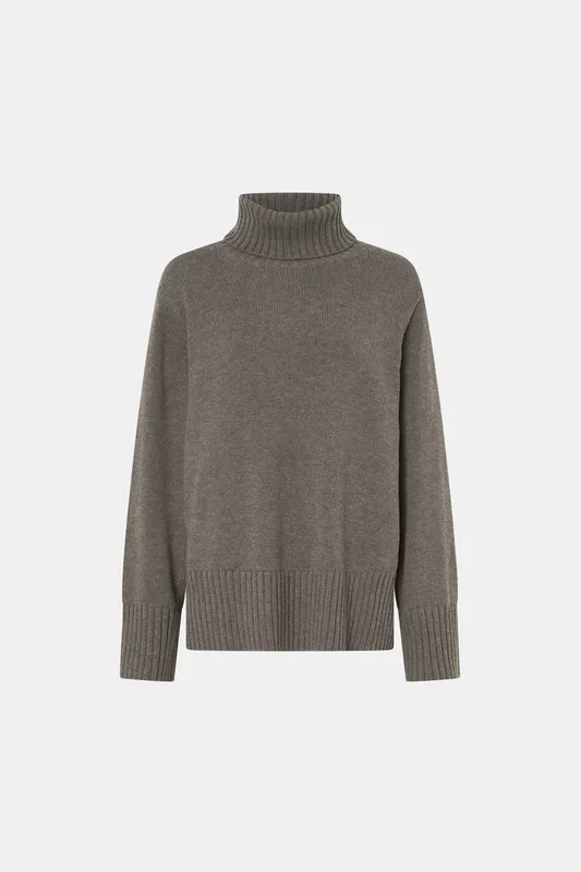 Squirrel Knit Roll Neck Sweater