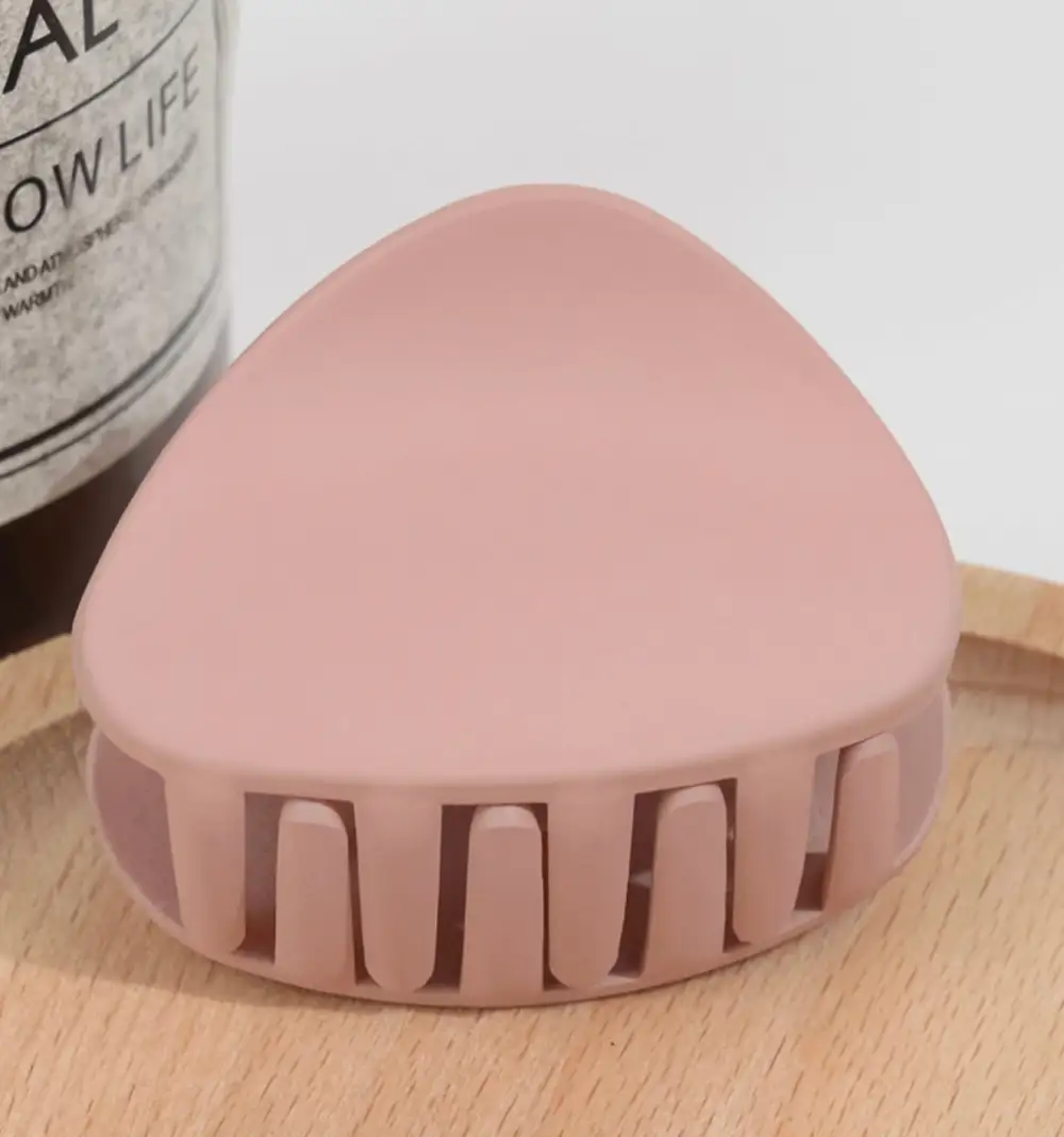 Small Irregular Circle Matte Hair Claw Clip