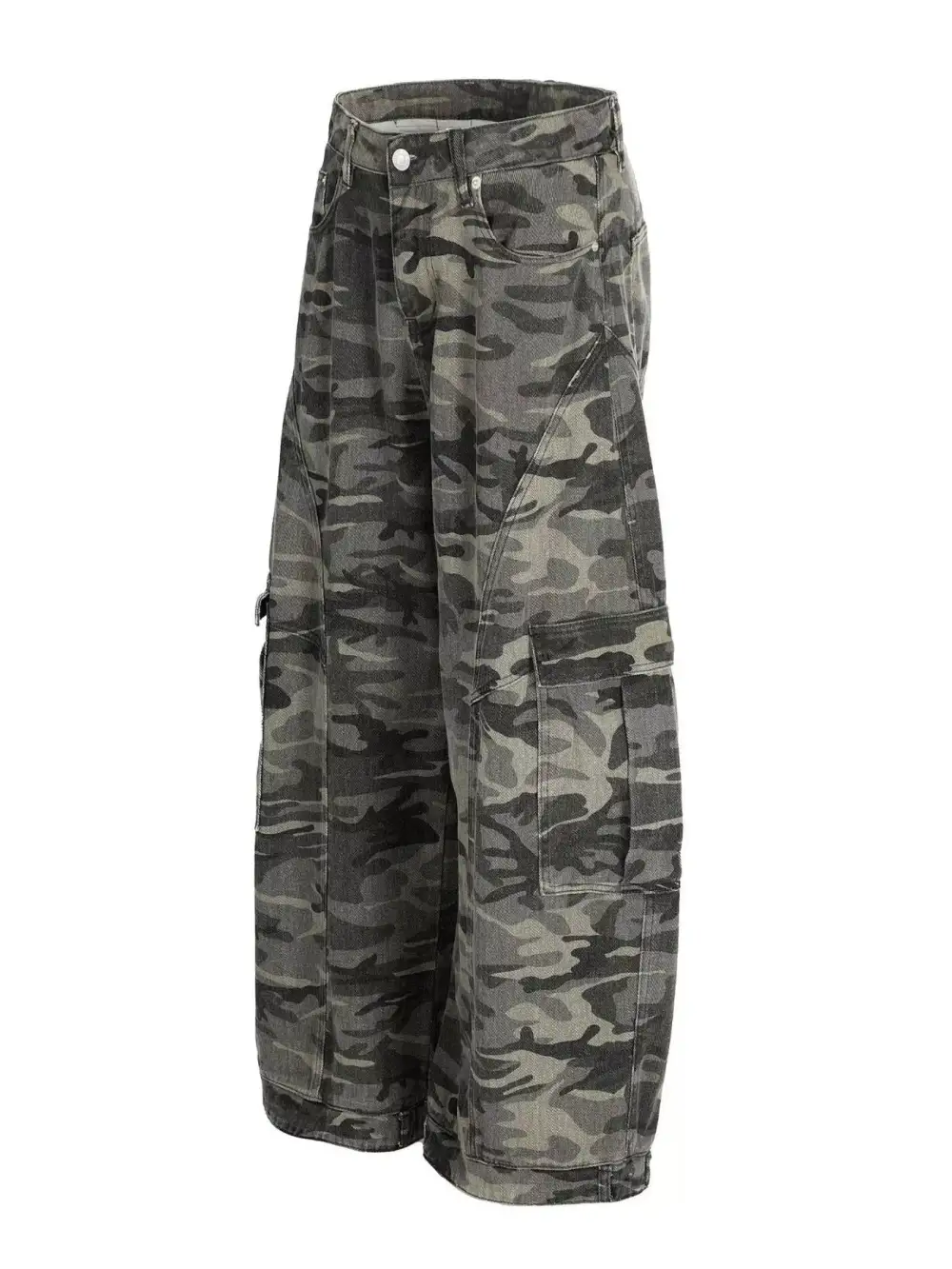 Relaxed Men's Camouflage Cargo Pants