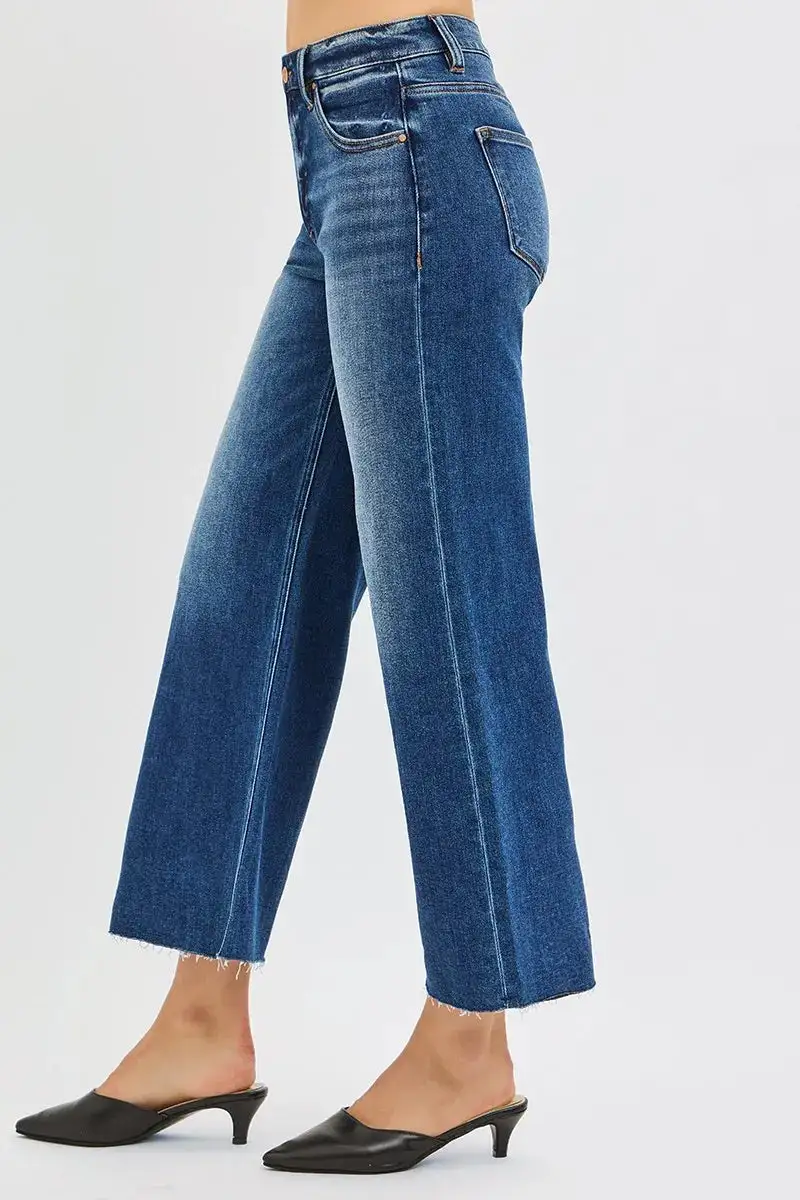 Mid Rise Raw Hem Cropped Jeans