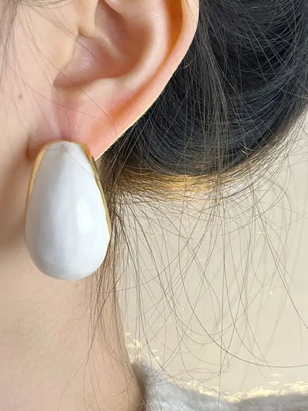Radiant Floral Drop Earrings