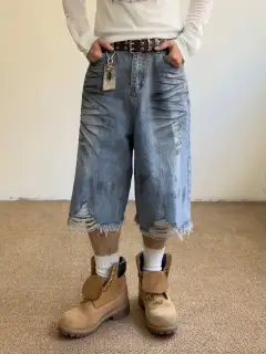 Wide-Leg Distressed Washed Shorts