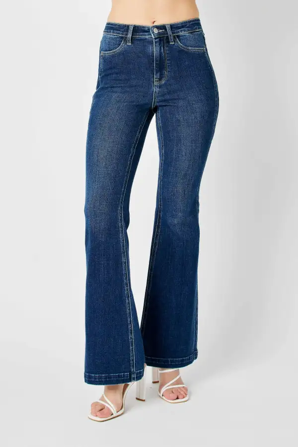 Smooth Flare Leg Seam Detail Denim Jeans
