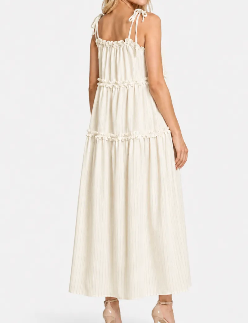 D Appliqu Solid Color Tiered Hem Maxi Dress