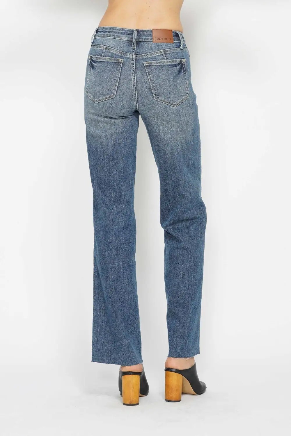 Mid-Rise Washed Pocketed Stretch Straight Leg Jeans