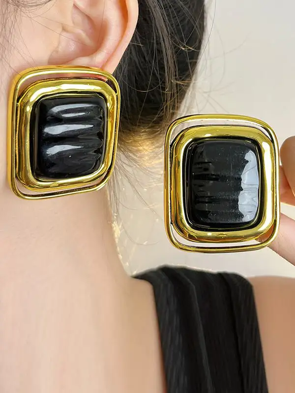 Refined Vintage-Inspired Accent Earrings