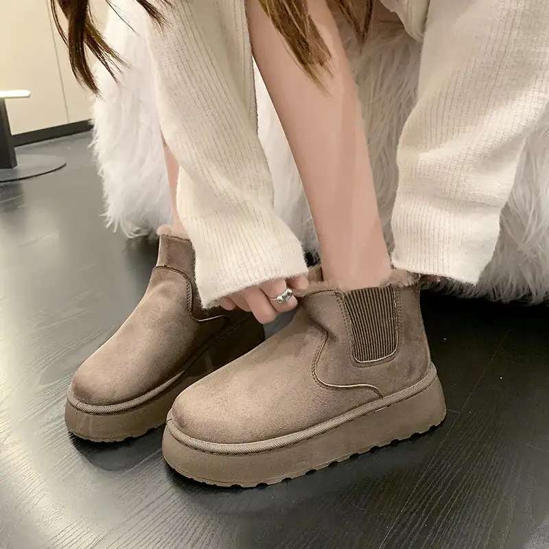 Plush-Lined Warm-Lined Ankle Boots