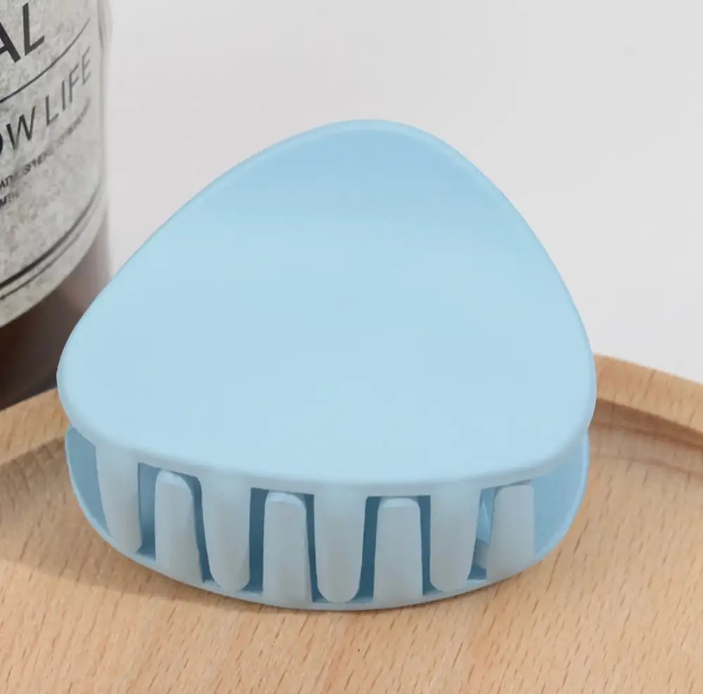 Small Irregular Circle Matte Hair Claw Clip