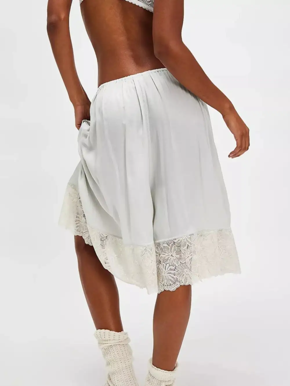 Refined Lace-Trim Casual Shorts