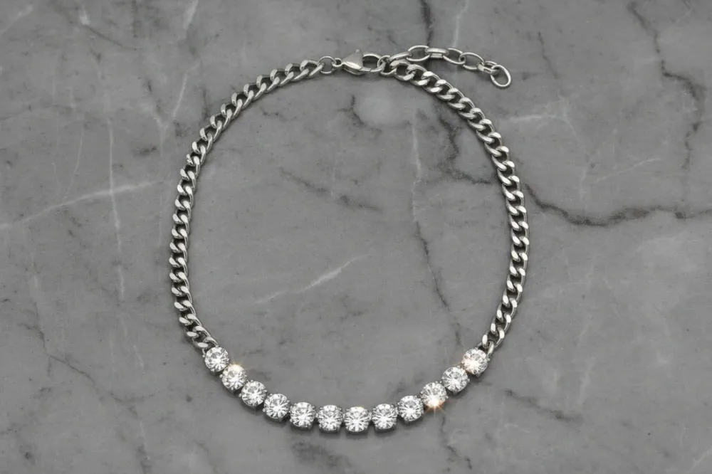 Minimal Crystal Accent Statement Necklace