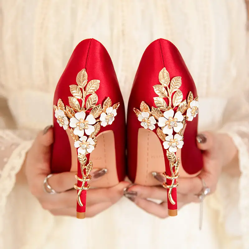 Pointed Toe Stiletto Heel Floral Detail Bridal Style High Heels