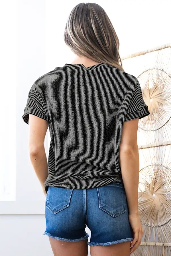 Airy Artful Tunic Top