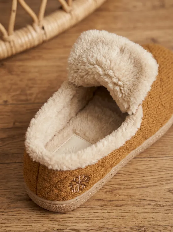Relaxed Quilted Winter Comfort Edit Unisex Warm Wool Shoes