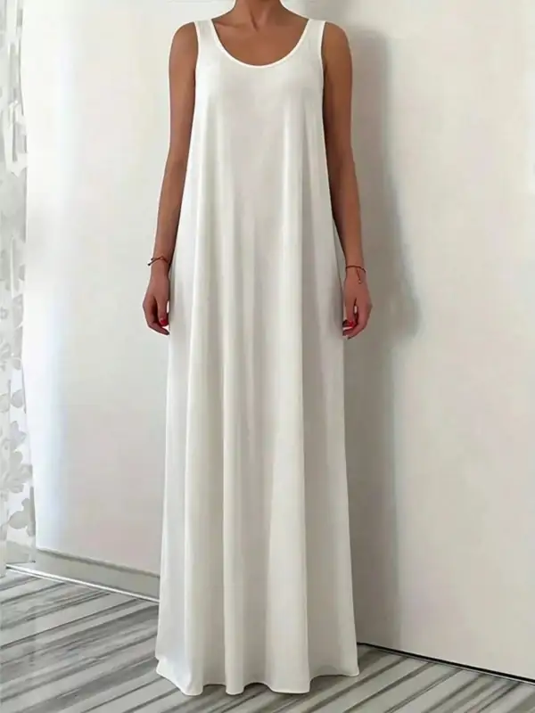 Sleeveless Maxi Dress With Pockets