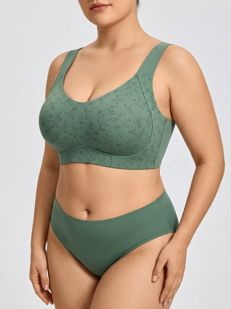 Women's Plus Size Sage Green Floral Outline Full-Coverage Scoop-Neck Wireless Bra & Brief Set