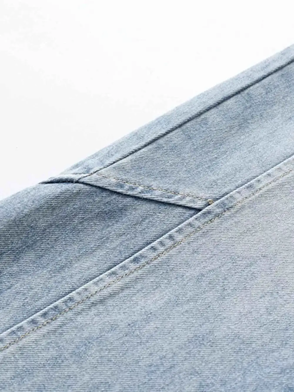 Relaxed Washed Wide Leg Jeans