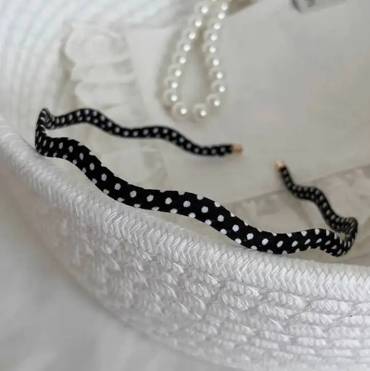 Polka Dot Wavy Skinny Headband