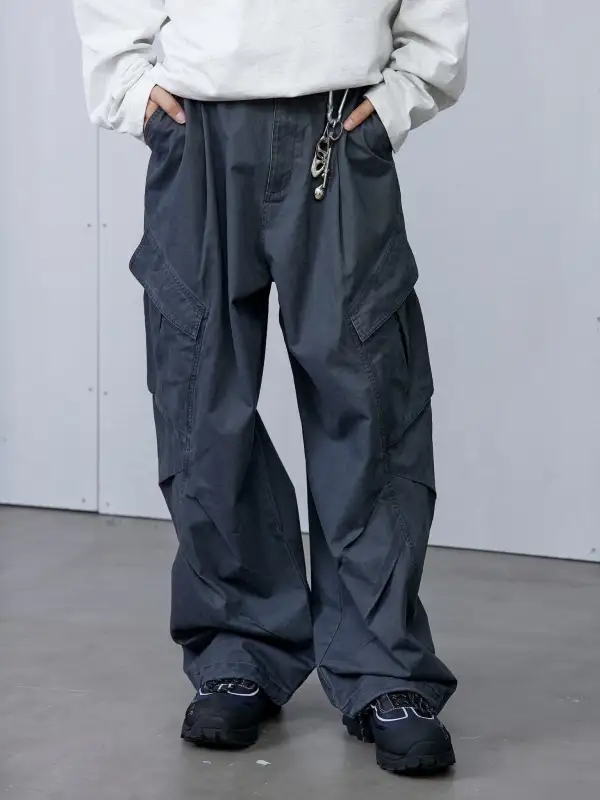 Relaxed Structured Cargo Pants