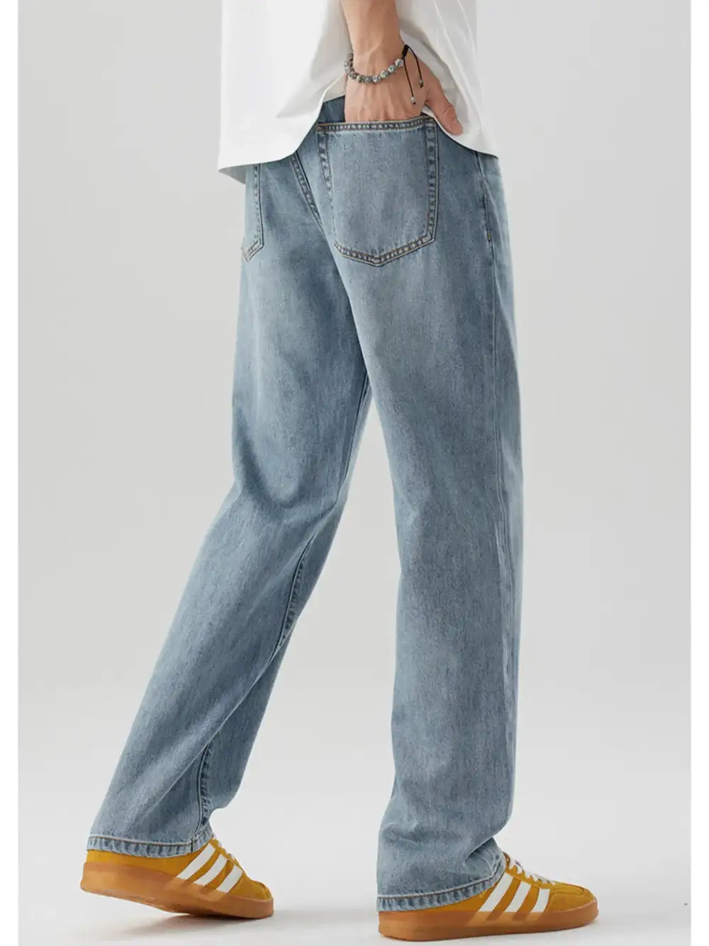 Relaxed Wash Relaxed Fit Jeans